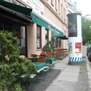 Hostel Living In The Box, Berlijn
